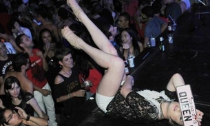  Ex-BBB Serginho 'causa' no aniversário de 24 anos